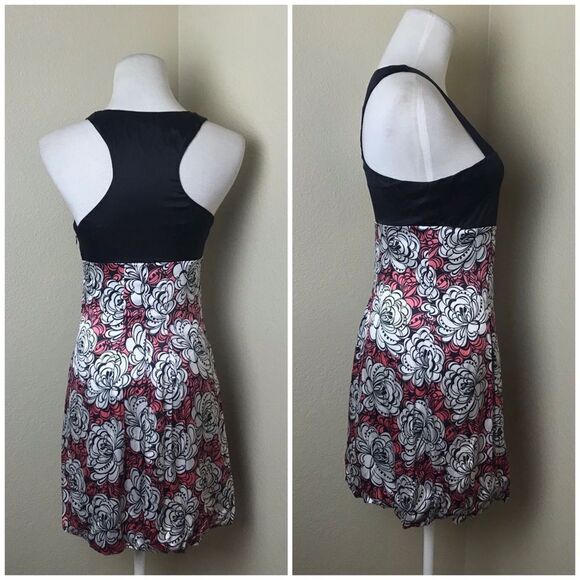 Guess Cute Summer Dress. Sz S - Picture 2 of 2